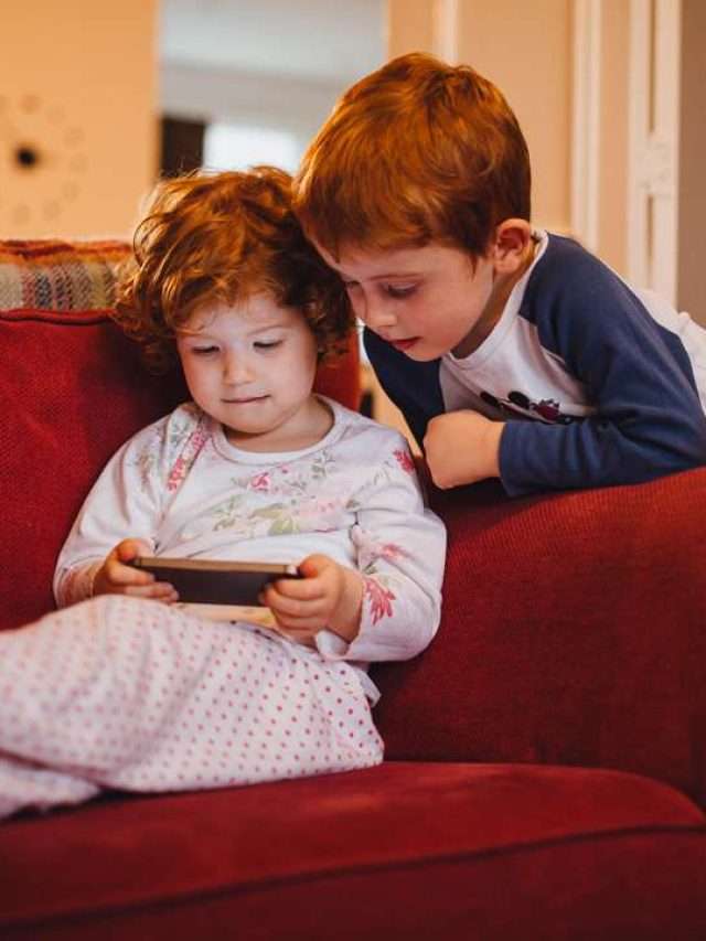 How to manage screen time for kids? Parenting Tips